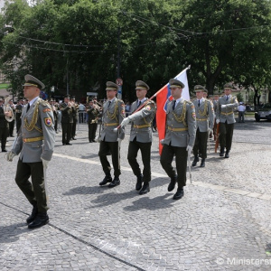 Vojaci vypálili 20 delostreleckých sálv pri príležitosti inaugurácie novej prezidentky SR a hlavnej veliteľky Ozbrojených síl SR