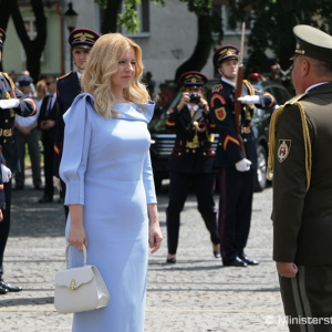 Vojaci vypálili 20 delostreleckých sálv pri príležitosti inaugurácie novej prezidentky SR a hlavnej veliteľky Ozbrojených síl SR
