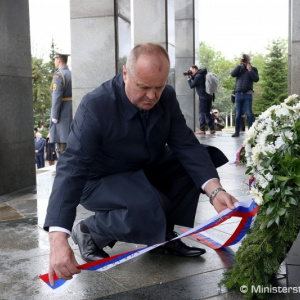 Minister obrany P. Gajdoš si na Slavíne uctil obete 2. svetovej vojny