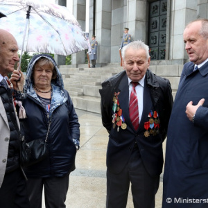 Minister obrany P. Gajdoš si na Slavíne uctil obete 2. svetovej vojny