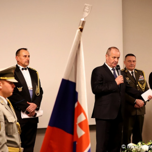 Minister Gajdoš ocenil priamych účastníkov vesmírnej misie 