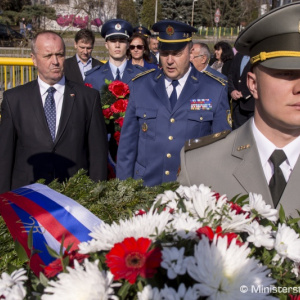 Minister Gajdoš si pripomenul 74. výročie oslobodenia Zlatých Moraviec