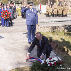 Minister Gajdoš si pripomenul 74. výročie oslobodenia Zlatých Moraviec