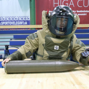 Exoskeleton 2019 na trenčianskom ostrove