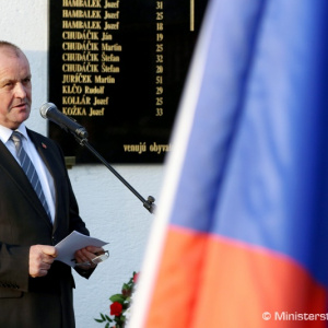 P. Gajdoš: Pamätná tabuľa v obci Hájske je dôkazom odvahy a statočnosti vojakov, ktorí v boji za mier položili životy