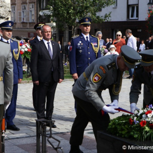 Obete holokaustu si uctil aj minister obrany Peter Gajdoš