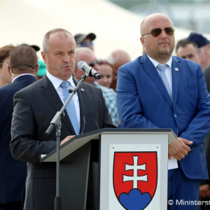 Minister Gajdoš otvoril 8. ročník Medzinárodných leteckých dní SIAF 2018