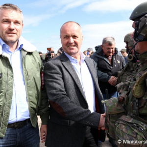 Minister Gajdoš predstavil členom vlády spôsobilosti ozbrojených síl, ktoré precvičujú v rámci cvičenia Slovenský štít 2018