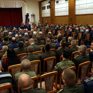 IKE_0585