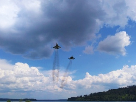 Prelet stíhacích lietadiel Mig-29