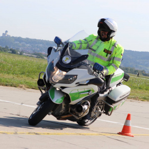 eské policajné BMW v akcii