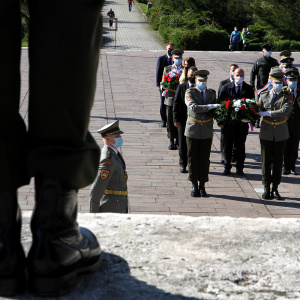13_Pietna_spomienka_pri_pamatniku_sovietskej_armady_vo_Svidniku