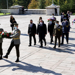 14_Delegacia_MOSR_pri_pamatniku_sovietskej_armady_vo_Svidniku