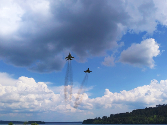 prelet stíhacích lietadiel MiG-29