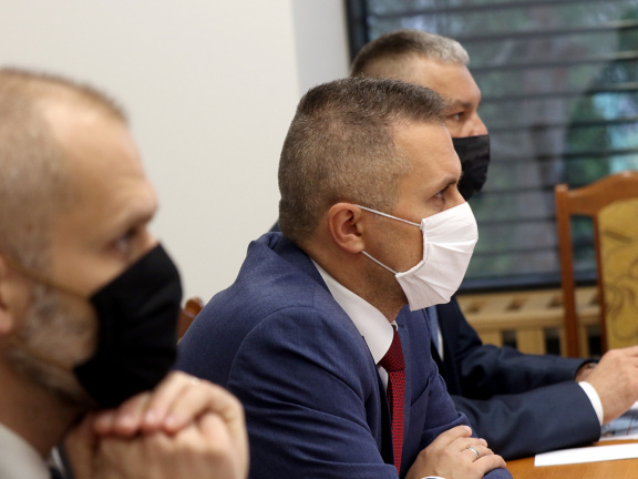 Prestavitelia_MO_SR_rokuju_s_predstavitelmi_madarskeho_MO