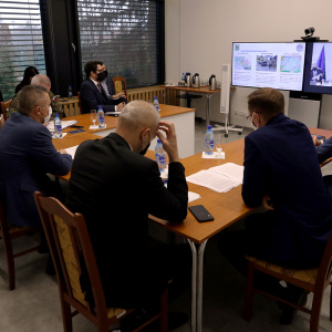 Videokonferencia_predstavitelov_MO_SR_so_zastupcami_madarskeho_MO