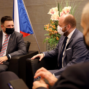 Cesky_velvyslanec_Tuhy_v_rozhovore_so_zastupcami_MO_SR