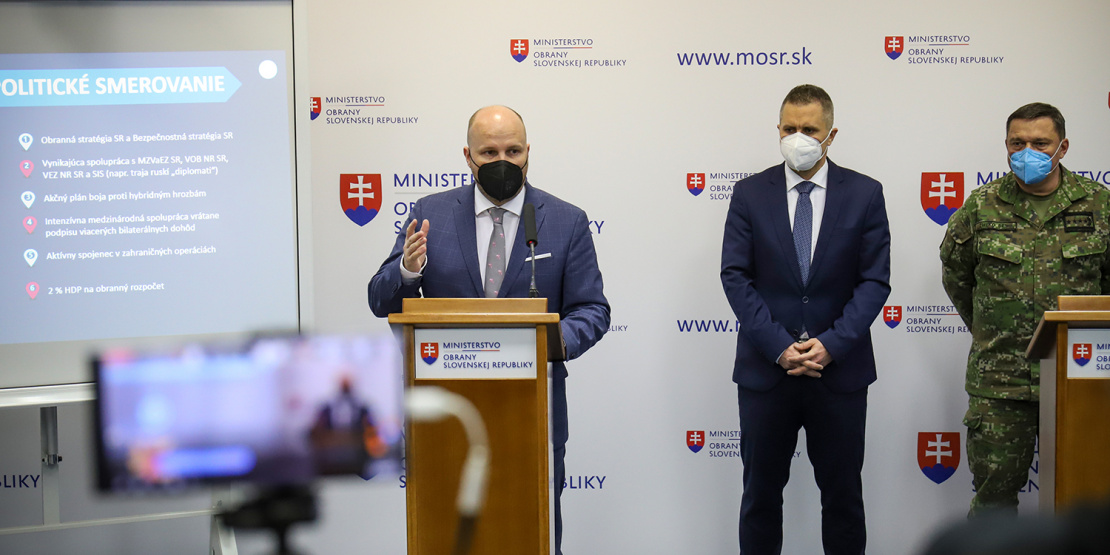 Tlačová konferencia vedenia rezortu obrany k bilancii prvého roka v rezorte (3)