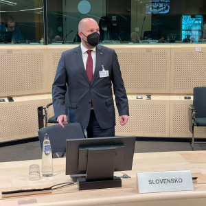 Minister obrany J. Naď na rokovaniach v Bruseli (5)
