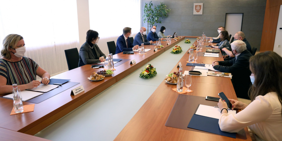 Rokovanie komisie k prechodu Múzea SNP (1)