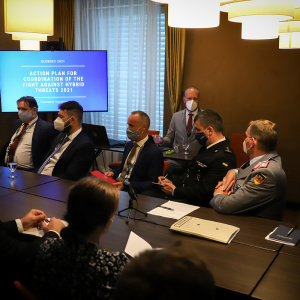 Prezentácia akčného plánu na Globsec (5)