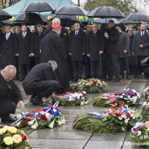 Pred 100 rokmi vznikla Československá republika, v Prahe si túto udalosť spoločne pripomenuli vojaci oboch štátov