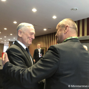 Minister Gajdoš rokoval v Prahe s americkým ministrom obrany J. Mattisom