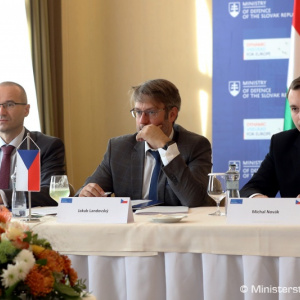 Štátni tajomníci rokovali vo Vysokých Tatrách