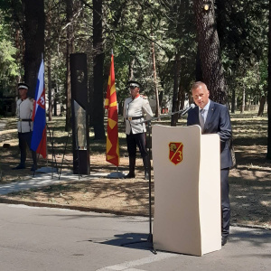 Odhalenie pamätnej tabule pplk. Ľ. Orsagovi v Severnom Macedónsku (1)