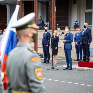 Oceňenie vojakov a civilných osôb za realizáciu evakuácie z Afganistanu (3)