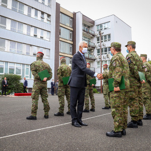 Oceňenie vojakov a civilných osôb za realizáciu evakuácie z Afganistanu (18)