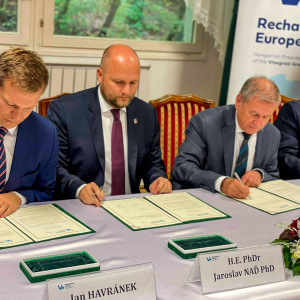 rokovanie ministrov obrany V4 v Maďarsku (4)