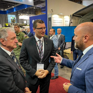 minister obrany J. Naď na IDET 2021 (3)