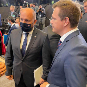 Minister J. Naď na rokovaní ministrov obrany NATO v Bruseli_21.10 (1)