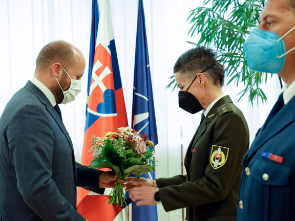 Ocenenie profesionálnych vojakov za výnimočné športové výkony (1)