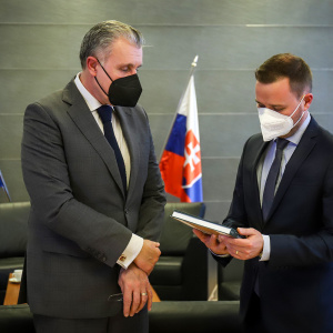 Rokovanie generálneho tajomníka P. Kozáka s rumunským princom Raduom (8)