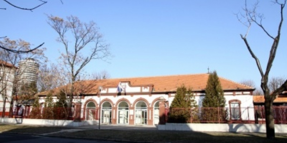 budova1