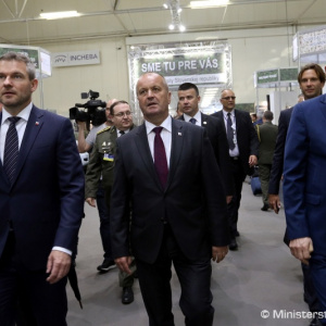 Minister Gajdoš otvoril Medzinárodný veľtrh obrannej techniky IDEB, prezentuje najmodernejšie produkty zbrojárskeho priemyslu