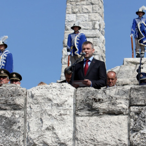 Minister Gajdoš si na Bradle uctil pamiatku generála M. R. Štefánika