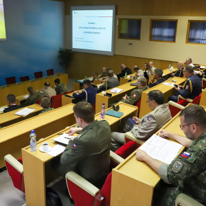 Brífing _vojenský diplomatický zbor_MO SR (1)