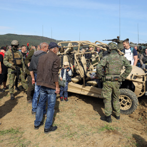 IKE9A2494