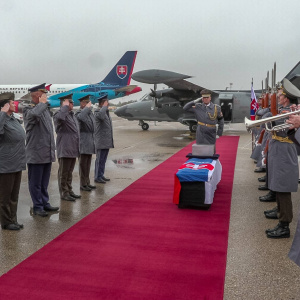 Prevoz ostatkov neznámeho vojaka (2)