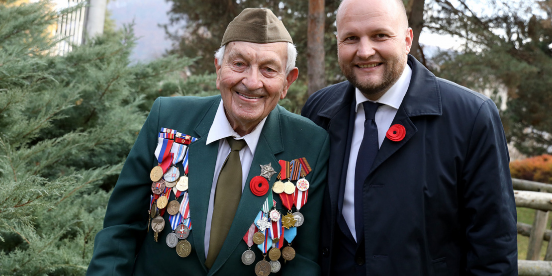 Minister Naď a vojnový veterán Strmeň