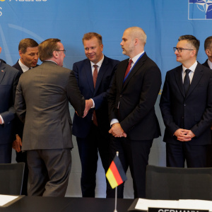 NATO (4)