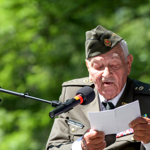 IKE_0536