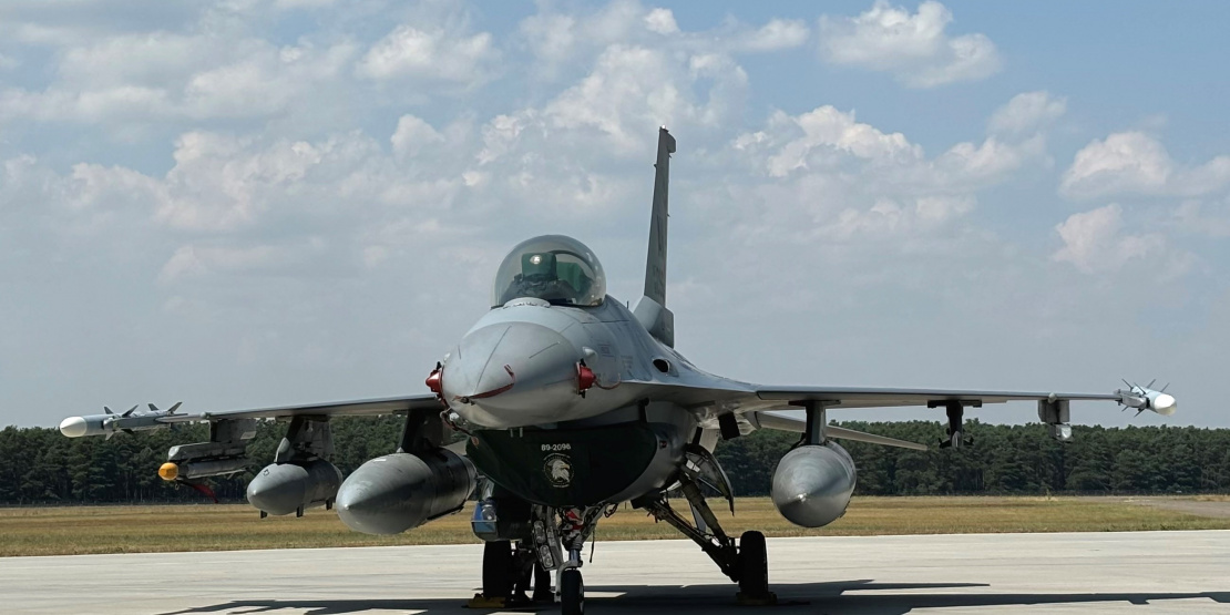 F-16