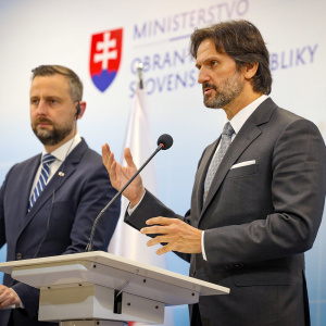 Tlačová konferencia