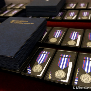 Zamestnanci rezortu obrany a profesionálni vojaci si pripomenuli 25. výročie vzniku Slovenskej republiky a Ozbrojených síl SR