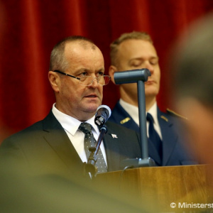 Zamestnanci rezortu obrany a profesionálni vojaci si pripomenuli 25. výročie vzniku Slovenskej republiky a Ozbrojených síl SR