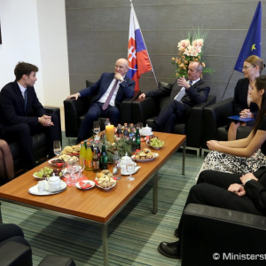 Minister Gajdoš odovzdal ocenenia víťazom literárnej súťaže